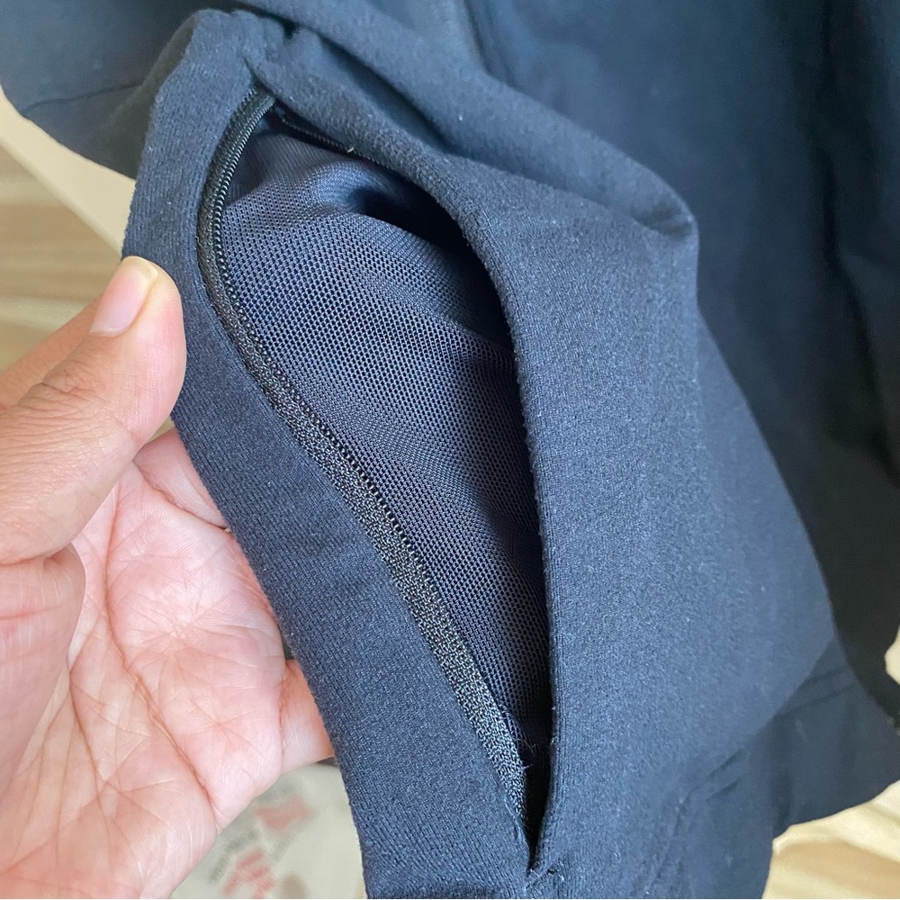 Lululemon men’s jacket - Picture 6 of 11